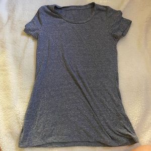 Plain blue/grey tee